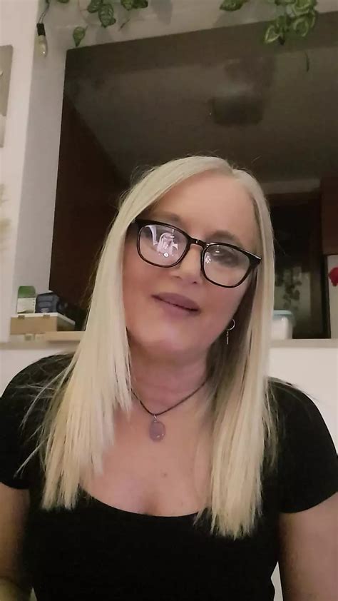 Un Po Di Me Free 720p HD Porn Video D0 XHamster