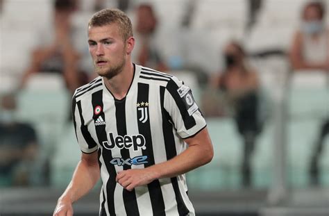 Going Somewhere De Ligt Agent Drops A Hint On Stars Juventus Future