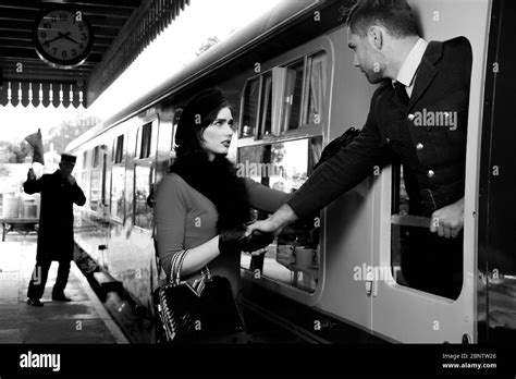 Pareja De La Segunda Guerra Mundial Imágenes De Stock En Blanco Y Negro Página 2 Alamy