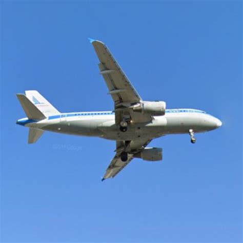 American Airlines Retro Livery in Flight in Charlotte, NC (Google Maps)