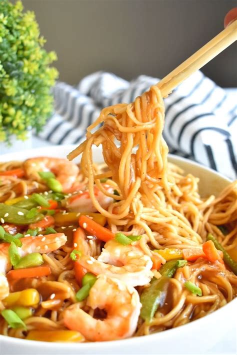 Shrimp Ramen Stir Fry Herbs And Flour Recipe Ramen Stir Fry Shrimp