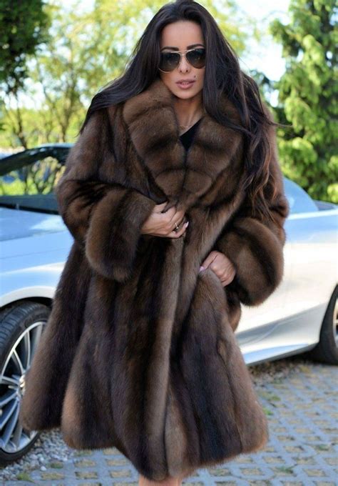 Pin By Boite Alettres On Fourrure In Sable Fur Coat Sable