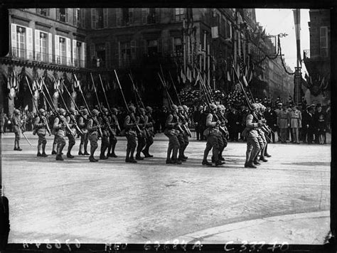 D Fil Militaire Aux F Tes Du Me Centenaire De Jeanne D Arc Paris