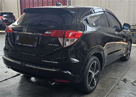 Honda Hrv Prestige A T Matic Sunroof Hitam Km Rban