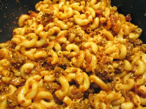 Recipe Rebels Simple Goulash With Ground Beef And Crumbled Bacon