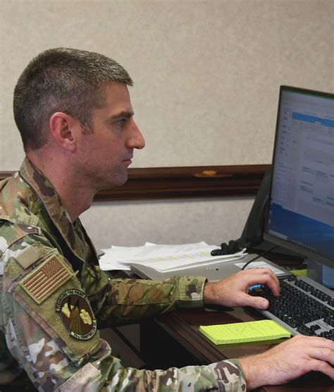 financial management officer  air force