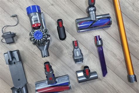 Dyson V8 Animal vs Absolute vs Motorhead - Vacuumtester