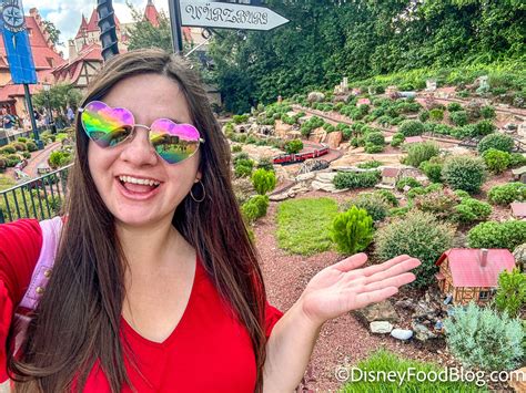 The UNTHINKABLE Happened in EPCOT's Tiny Train Town | the disney food blog