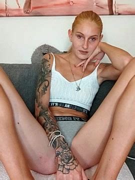 Lessiamia Xxx Stripping On Webcam For Live Porn Video Chat