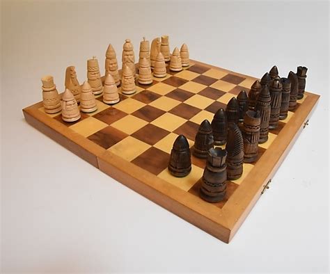 CHESS BOARD, PIECES. Other - Miscellaneous - Auctionet