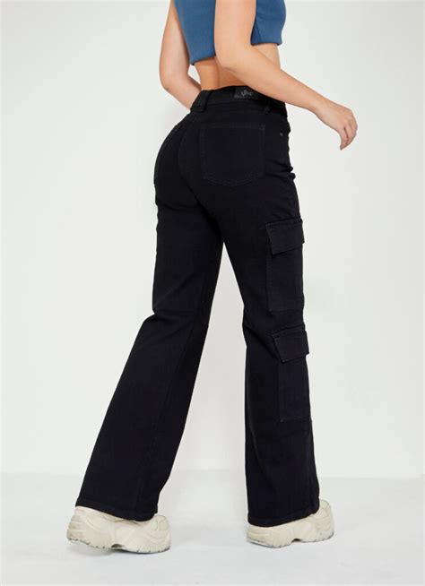 Momfit Semi Flare Cargo Negro Ref Belo Xlive Jeans