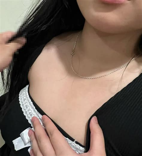 Ảnh sex gái gọi vú nấm đẹp
