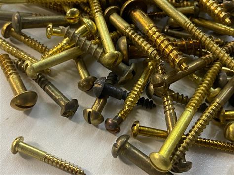 Mixed In The Pack Round Head Brass Screws Woodscrews Solid Slotted 200g