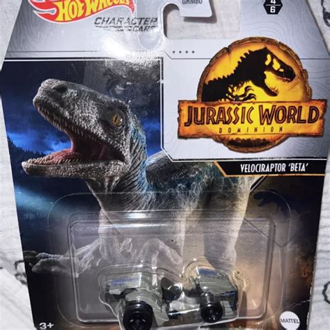 JURASSIC WORLD DOMINION Velociraptor Beta Hot Wheels Character Car New PicClick UK