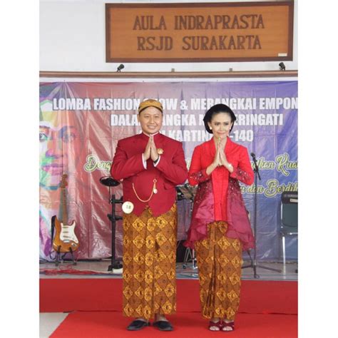 Lomba Fashion Show Dalam Rangka Memperingati Hari Kartini Ke 140 Di