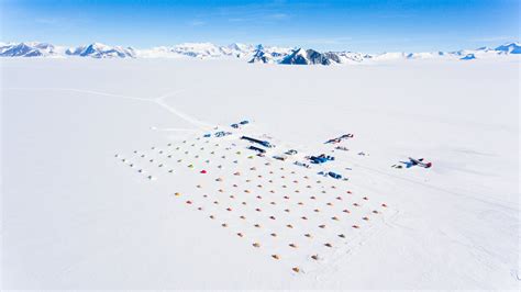 Union Glacier Camp - Antarctic Logistics & Expeditions