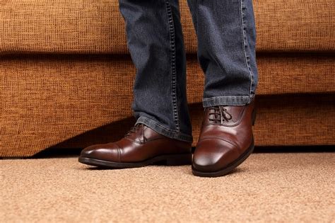 8 Best Business Casual Shoes For Men