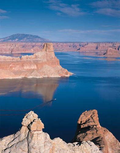 well off the beathen path: Lake Powell Boat Rentals