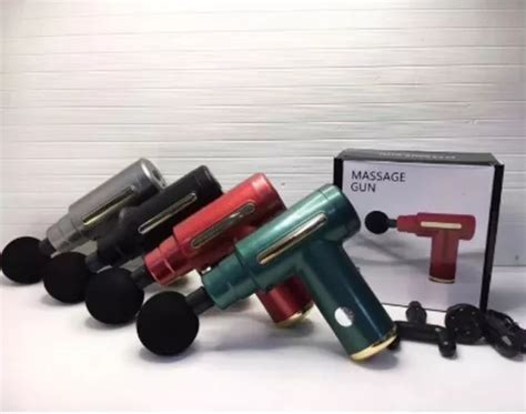 Pistola masajeadora muscular eléctrica portátil profesional color rojo