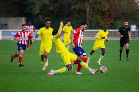 Football National 3 Les Sables Fcoc Corrigés Par La Réserve Du Fc Nantes