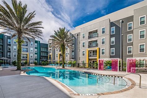 Marquee at UCF Renovation - Hoar Construction
