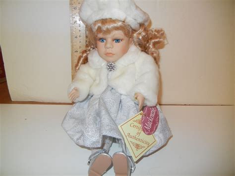 Wind Up Musical Porcelain Doll Mackenzie Collectors Choice Dan Dee Ebay