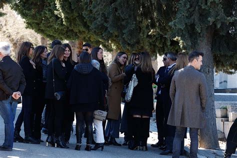 Lara Dibildos Arropada Por Escassi En El Ltimo Adi S A Laura Valenzuela