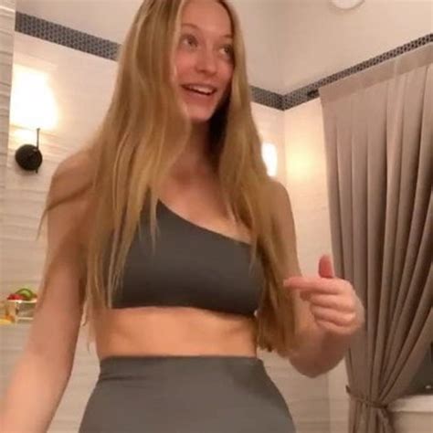Sophia Diamond Dance In Legging Free HD Porn C6 XHamster XHamster