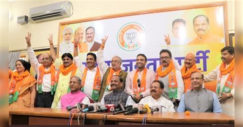 6 Oppositions Mla Join Bjp In Ranchi Before Jharkhand Assembly