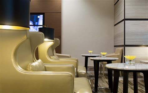 Ahlan First Class Lounge At Dubai International Hotel Haute Grandeur