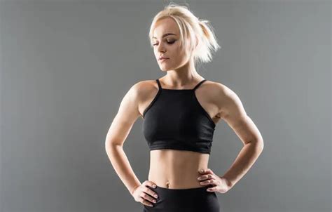 Обои blonde pose female fitness на телефон и рабочий стол раздел девушки разрешение