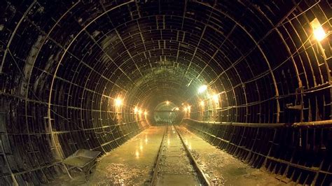 Ans Du Tunnel Sous La Manche Plong E Dans Les Entrailles D Une