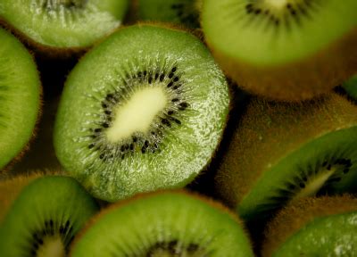 Khasiat Buah Kiwi Ini Tips Pilih Yang Manis Tak Masam