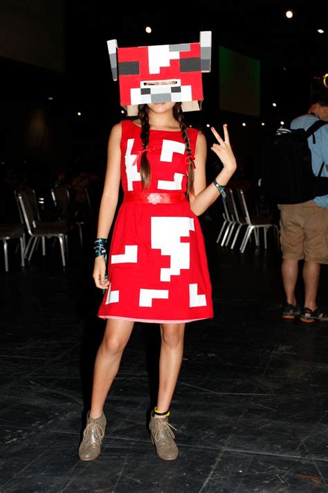 Minecon 2015 In Pictures Cosplay Mujeres Disfraces Ropa Estética