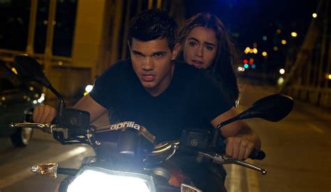 Taylor Lautner in ‘Abduction’ - Review - The New York Times