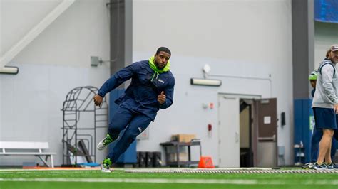 PHOTOS Bobby Wagner DK Metcalf And Other Seahawks Were Back On The