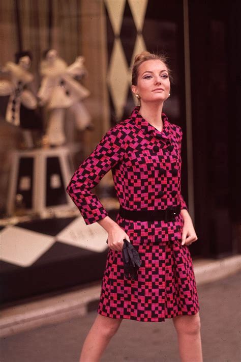 15 Trends From The 1960s That Are Still Everywhere In Fashion 60s