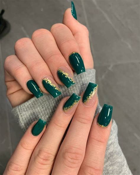 40 Gold Foil Nails You Will Love To Try In 2024 Green Nails Gold Nails Gold Acrylic Nails