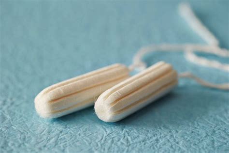 Safe tampon removal tips: What to do when it gets stuck?