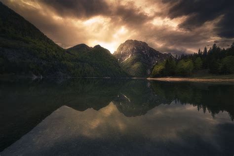 Fondos De Pantalla Luz De Sol Árboles Bosque Montañas Puesta De