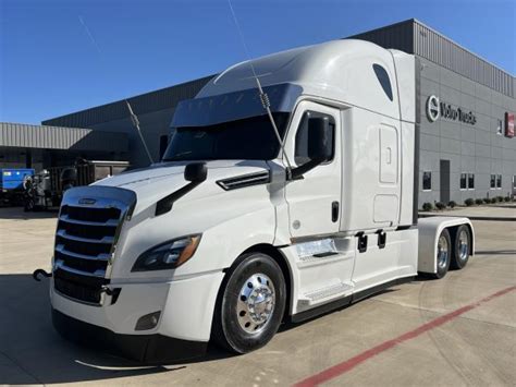 2019 Freightliner Cascadia 126 Vanguard Truck Centers