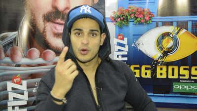 Bigg Boss 11 30th December 2017 Written Update Priyank Sharma Gets