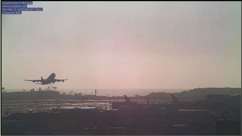 LAX Webcam #1 - Cargo City - Page 3 - Wings900 Discussion Forums