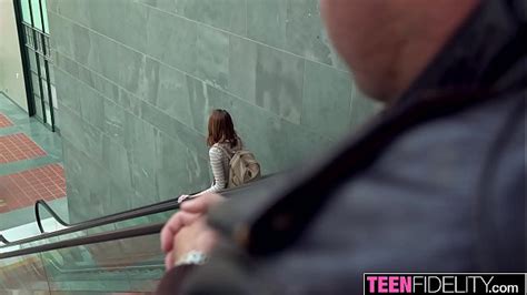 Leggy Videos XVIDEOS