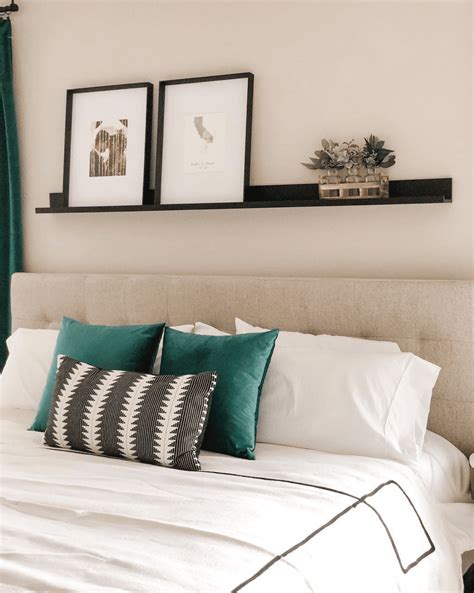 27 Best Floating Shelf Ideas