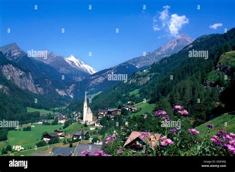 Heiligenblut Moelltal Carinthia Austria Hi Res Stock Photography And