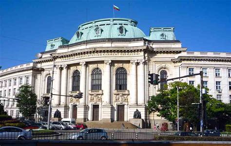 НА МОРЕТО | Анонимен благодетел дари 1 млн. лева на Софийския ...