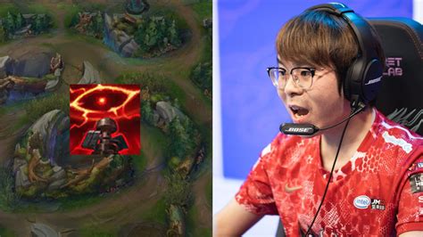 Is This The Best Bush To Conceal A Ward On Summoner S Rift ONE Esports