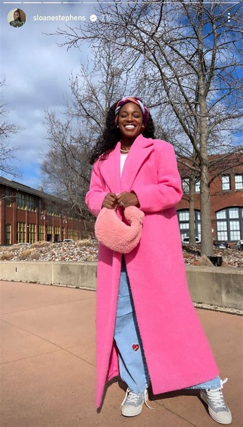 Watch Sloane Stephens Showcases Her Pretty In Pink Outfit Of The Day