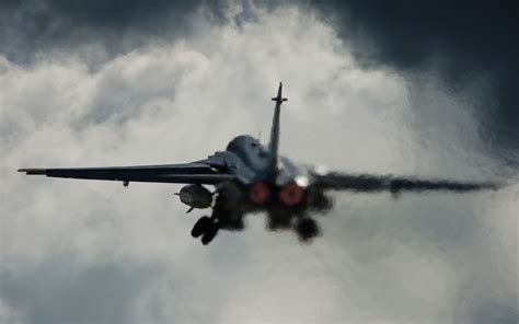 Jet Wallpaper 2560x1600 56328
